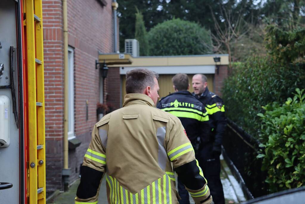 Persoon ernstig gewond bij brand in schuur