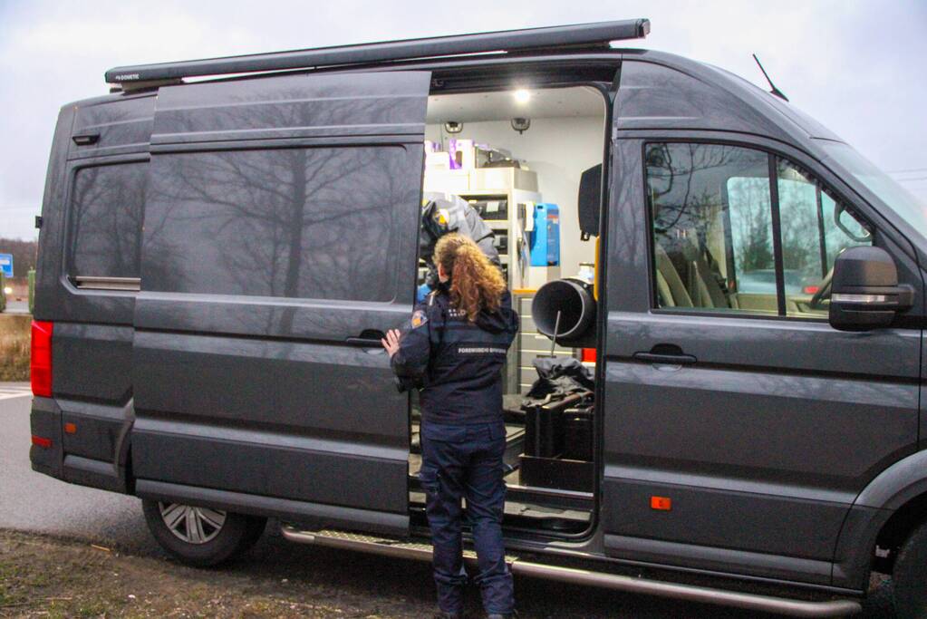 Politie doet onderzoek naar overval op tankstation