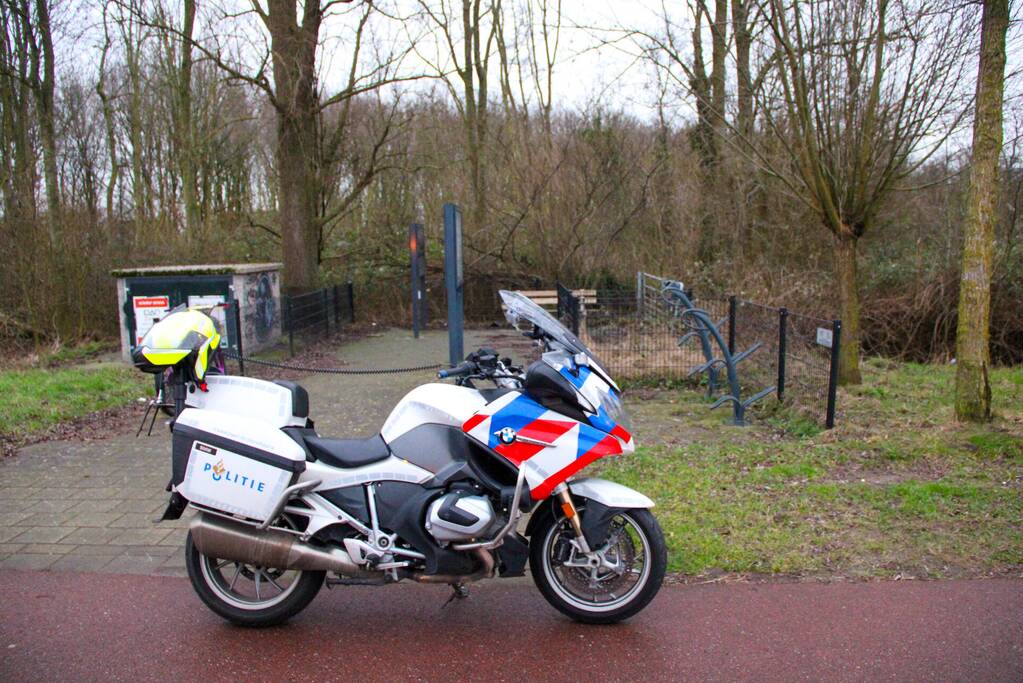 Politie doet onderzoek naar overval op tankstation