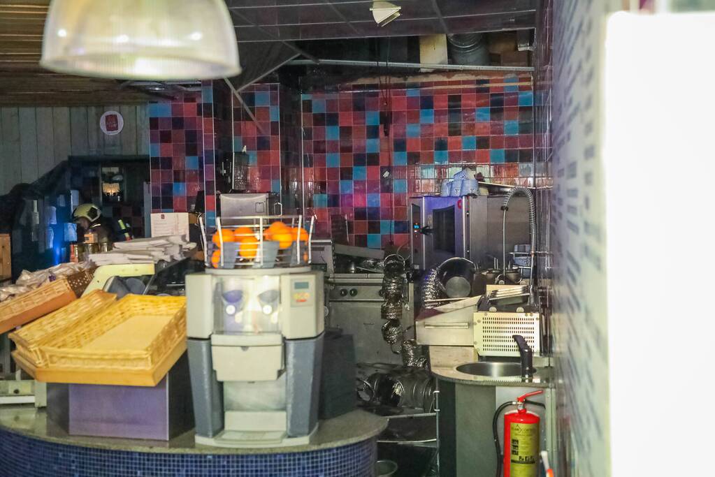 Twee gewonden bij brand in winkelcentrum