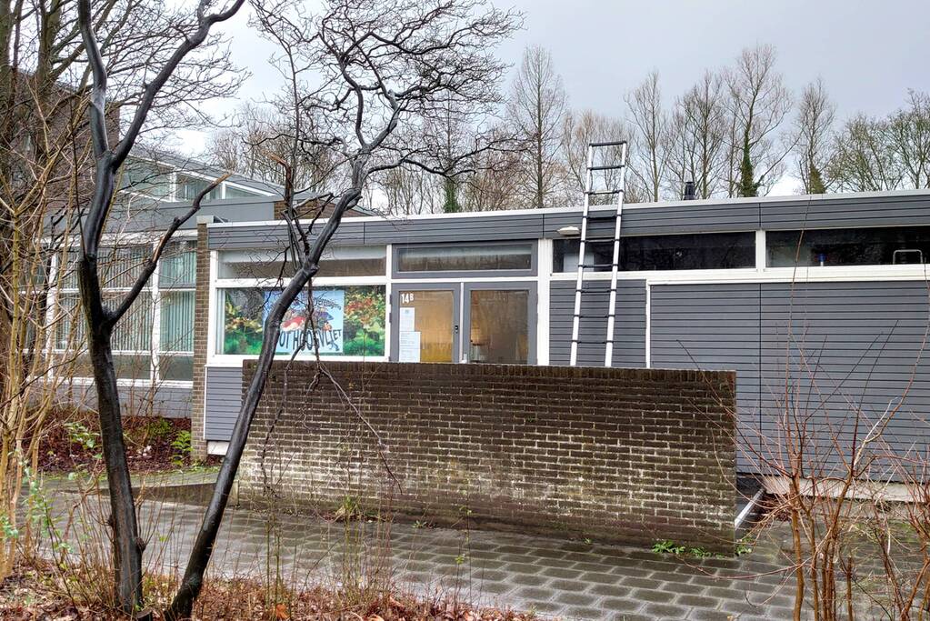 Man van dak gevallen tijdens werkzaamheden