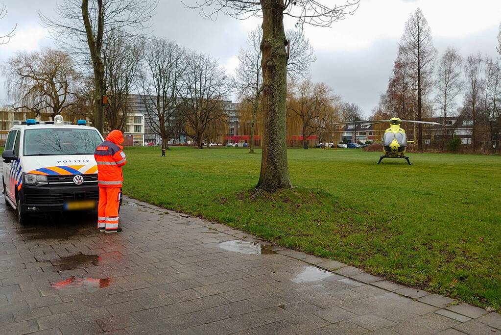 Man van dak gevallen tijdens werkzaamheden