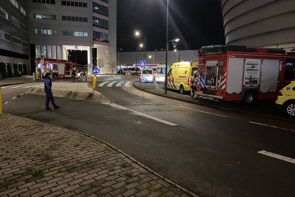 Hulpdiensten ingezet bij gekraakt kantoorpand