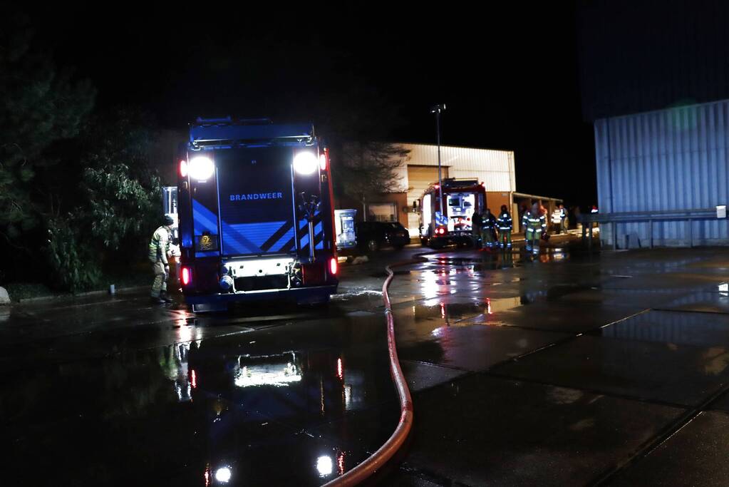 Grote brand in meerdere vrachtwagens