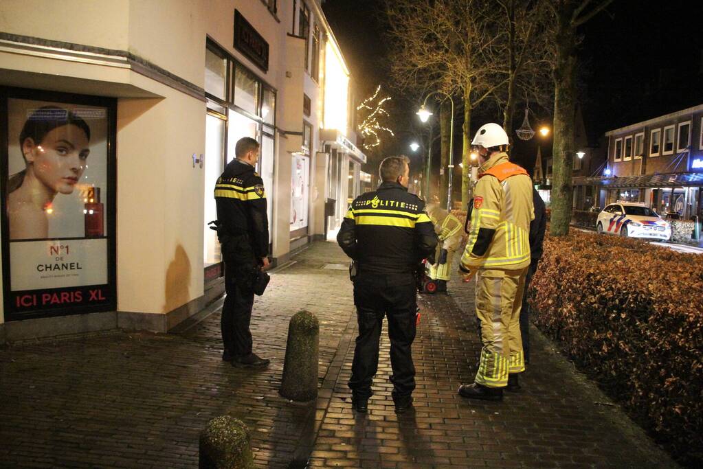 Brandweer ingezet voor mogelijke brand