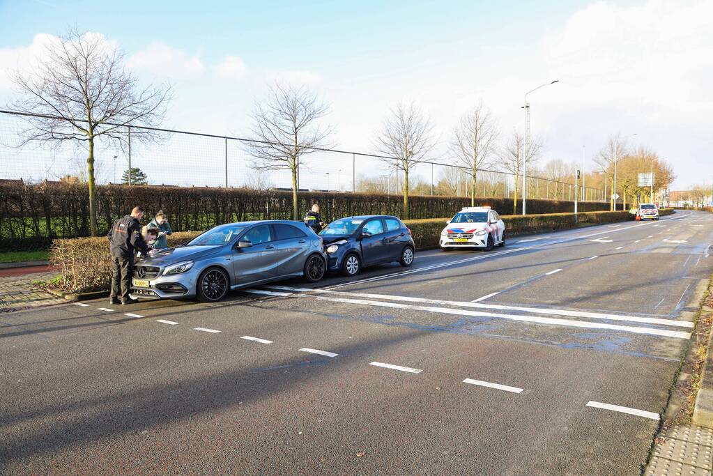 Flinke schade na kop-staart aanrijding