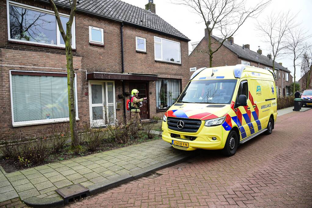 Bewoners uit woning gehaald na koolmonoxide-melding