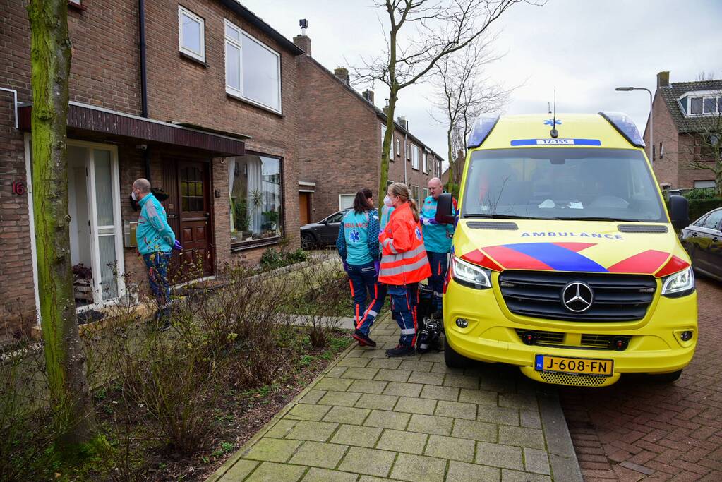 Bewoners uit woning gehaald na koolmonoxide-melding