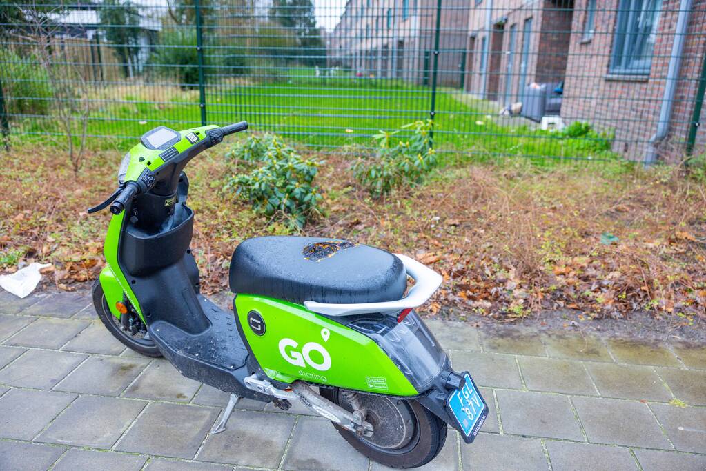 Brand Go Sharing-deelscooter in de kiem gesmoord