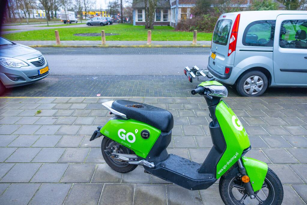Brand Go Sharing-deelscooter in de kiem gesmoord