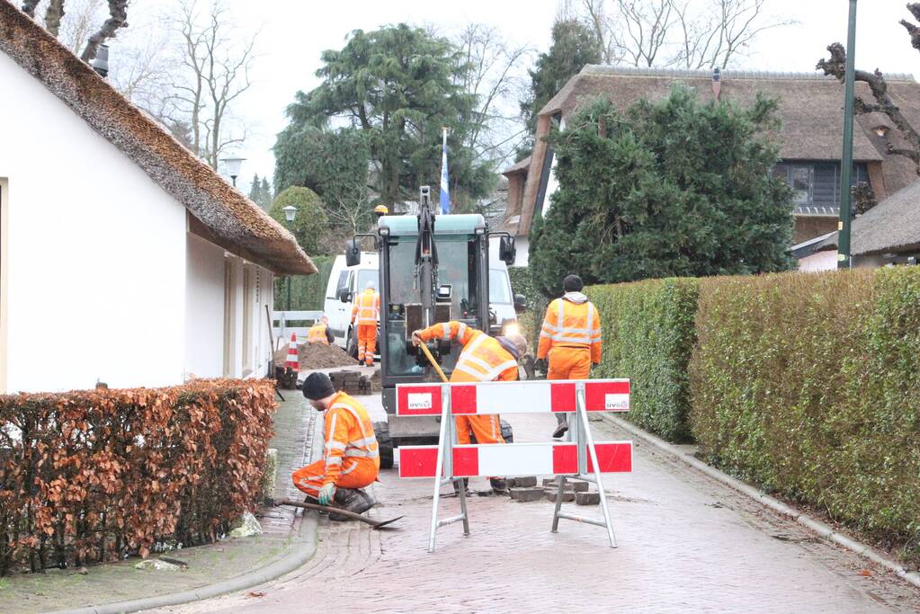 Gasleiding geraakt bij graafwerkzaamheden