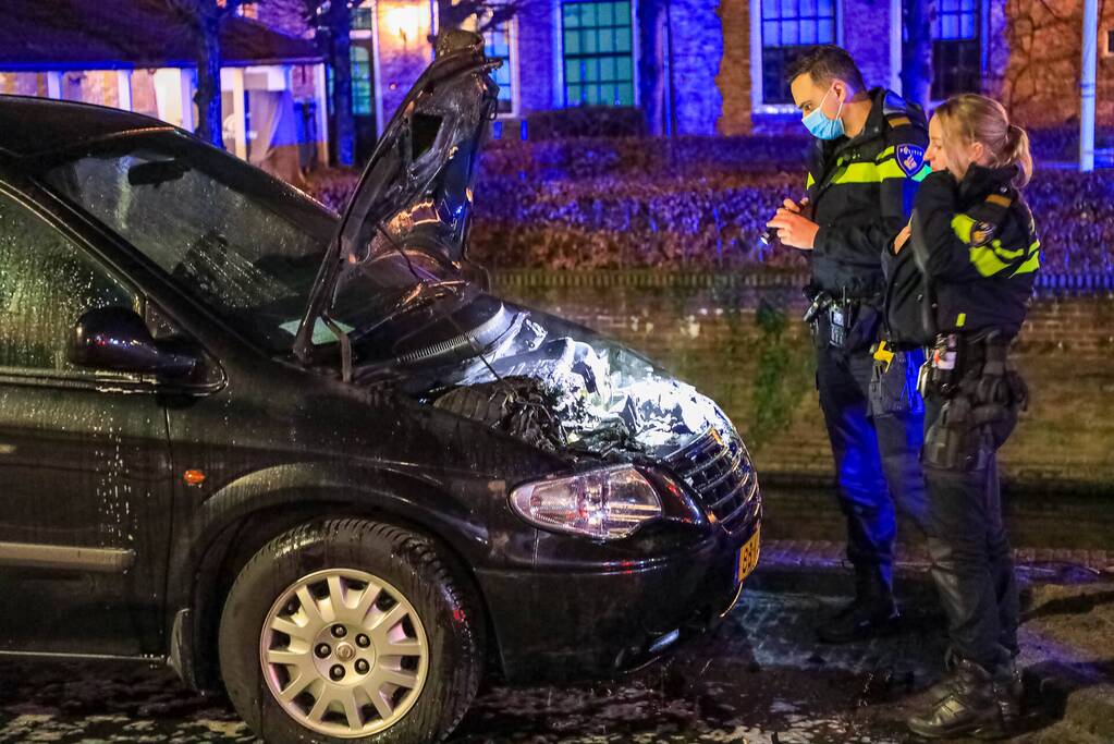 Opnieuw brand in auto