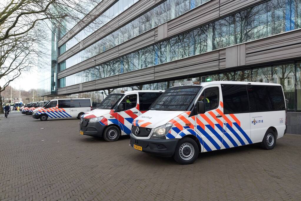 Corona demonstratie van start op Malieveld