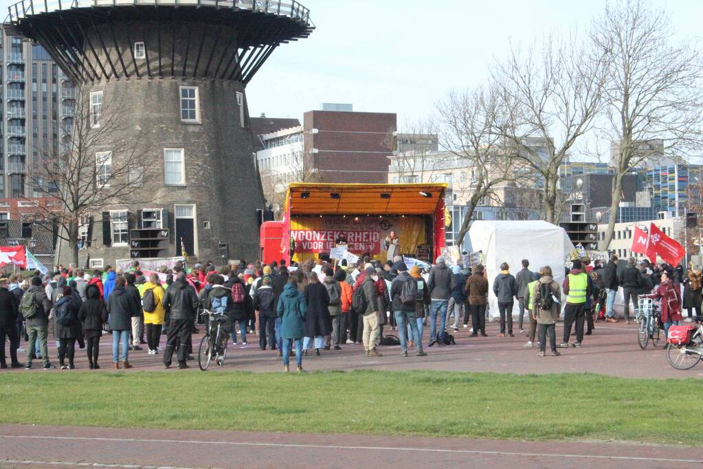 Grote opkomst bij woonprotest