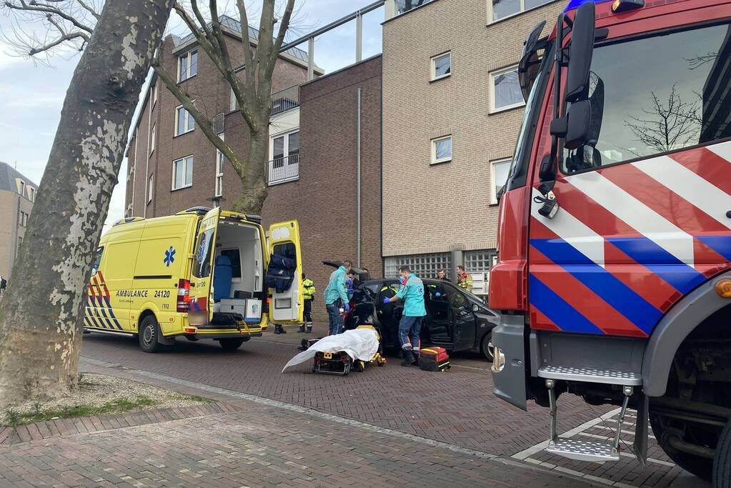 Hulpdiensten ingezet na eenzijdig ongeval