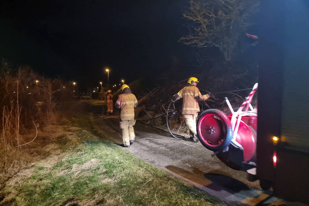 Brand in duinen snel geblust