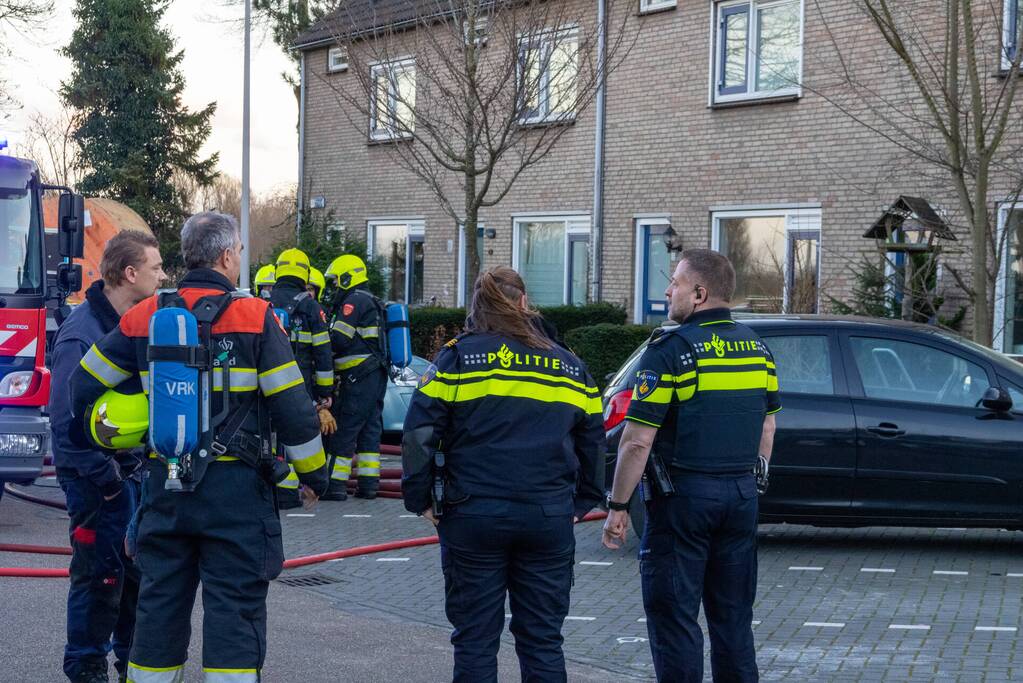 Brandweer blust flinke brand in woning