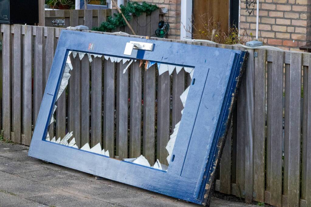 Brandweer blust flinke brand in woning