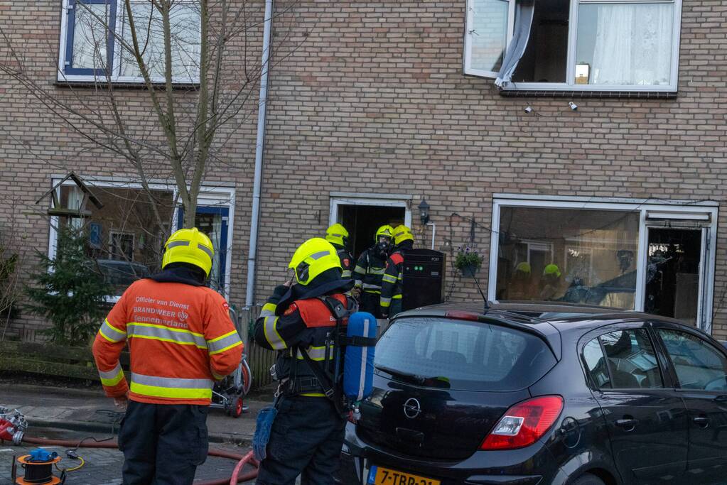 Brandweer blust flinke brand in woning
