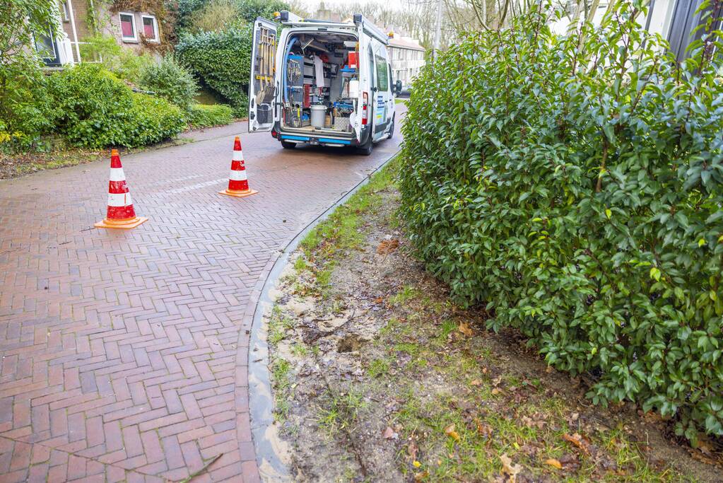 Vitens bezig met herstel van gesprongen waterleiding