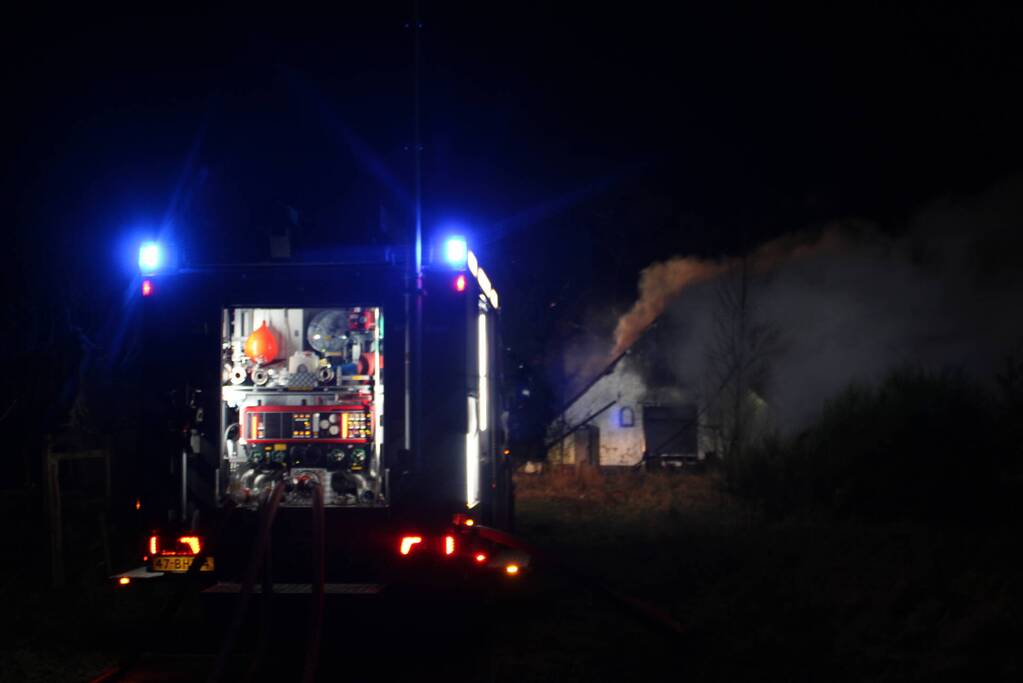 Veel rookontwikkeling bij uitslaande brand