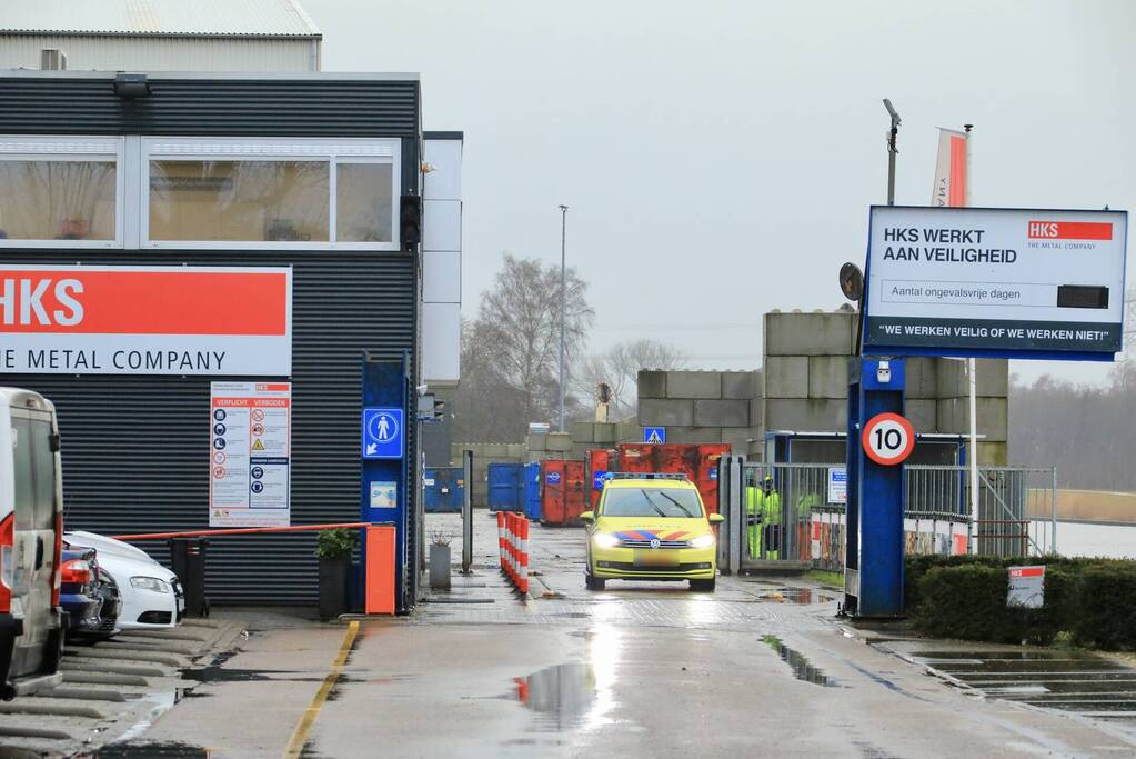 Man met been bekneld bij HKS Scrap Metals recycling