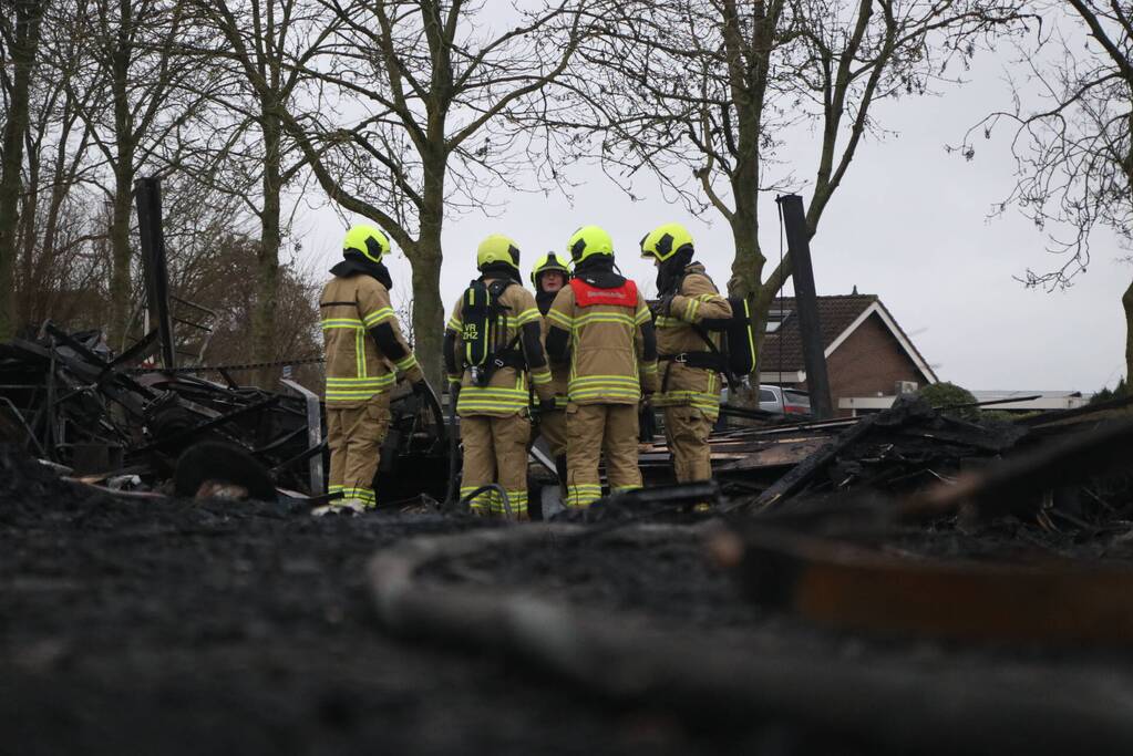 Grote brand verwoest schuur