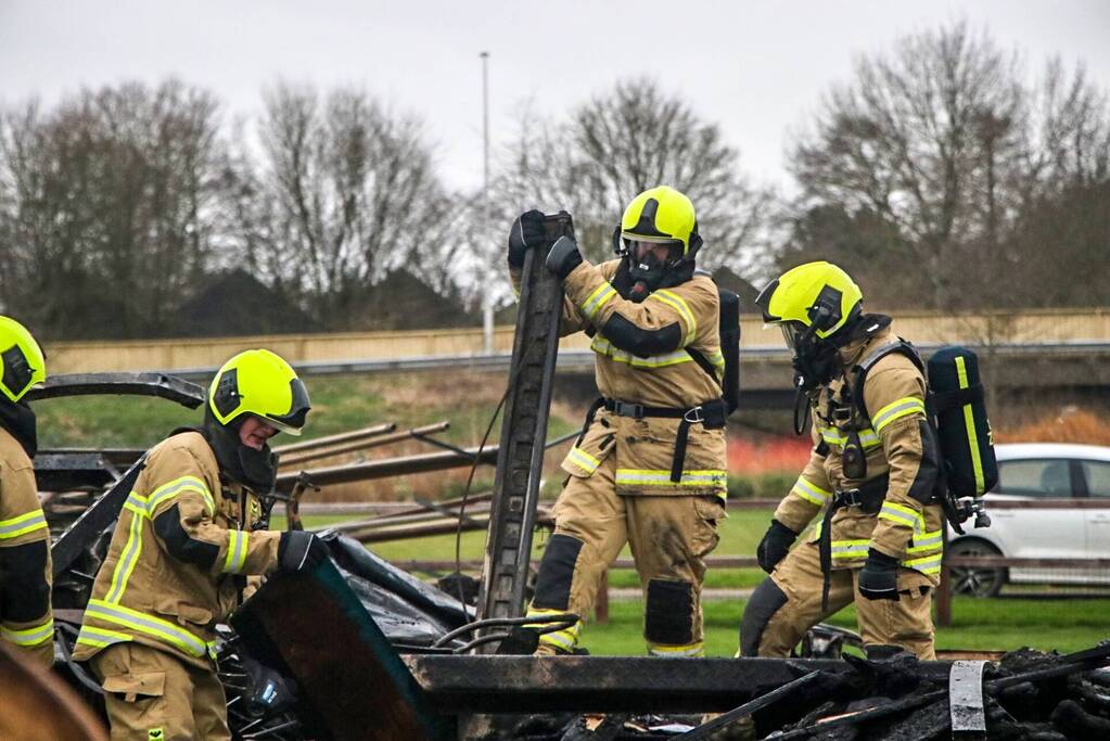 Grote brand verwoest schuur