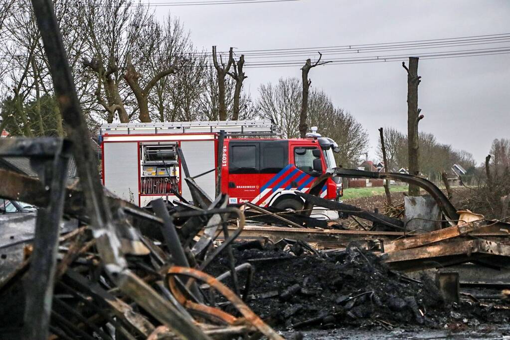 Grote brand verwoest schuur