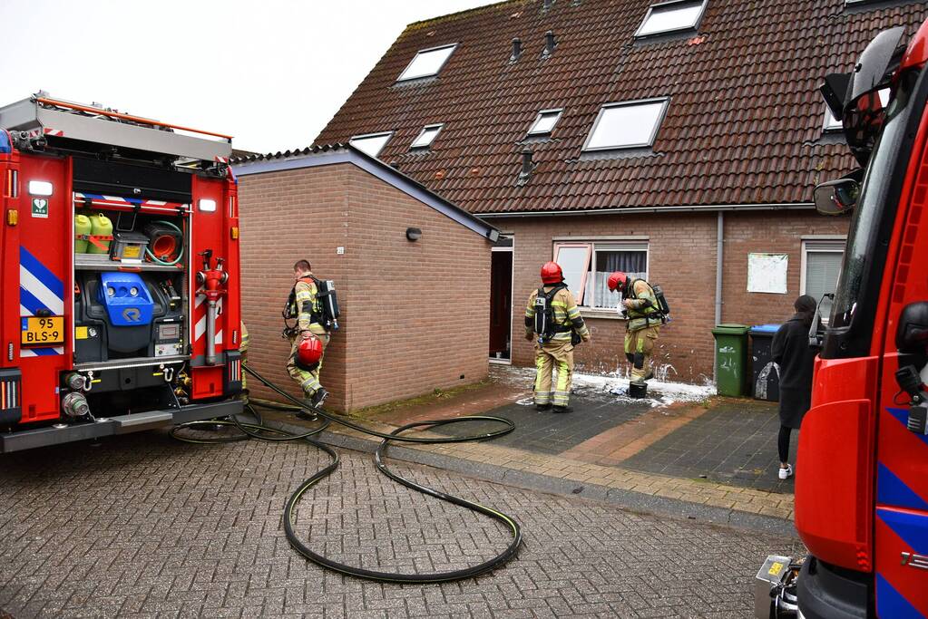 Rookontwikkeling door pannetje op vuur