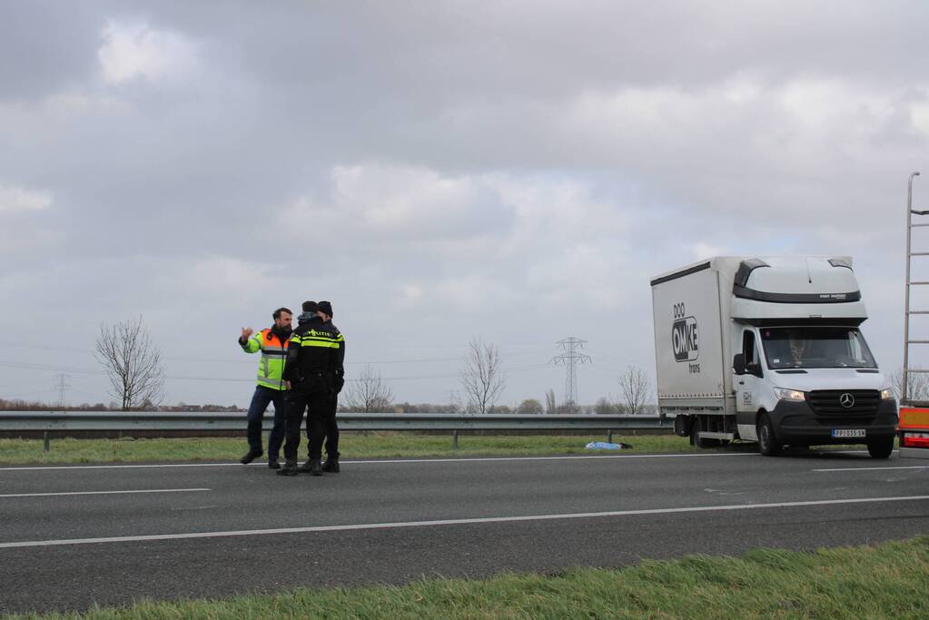 Schade aan bestelbus door harde wind