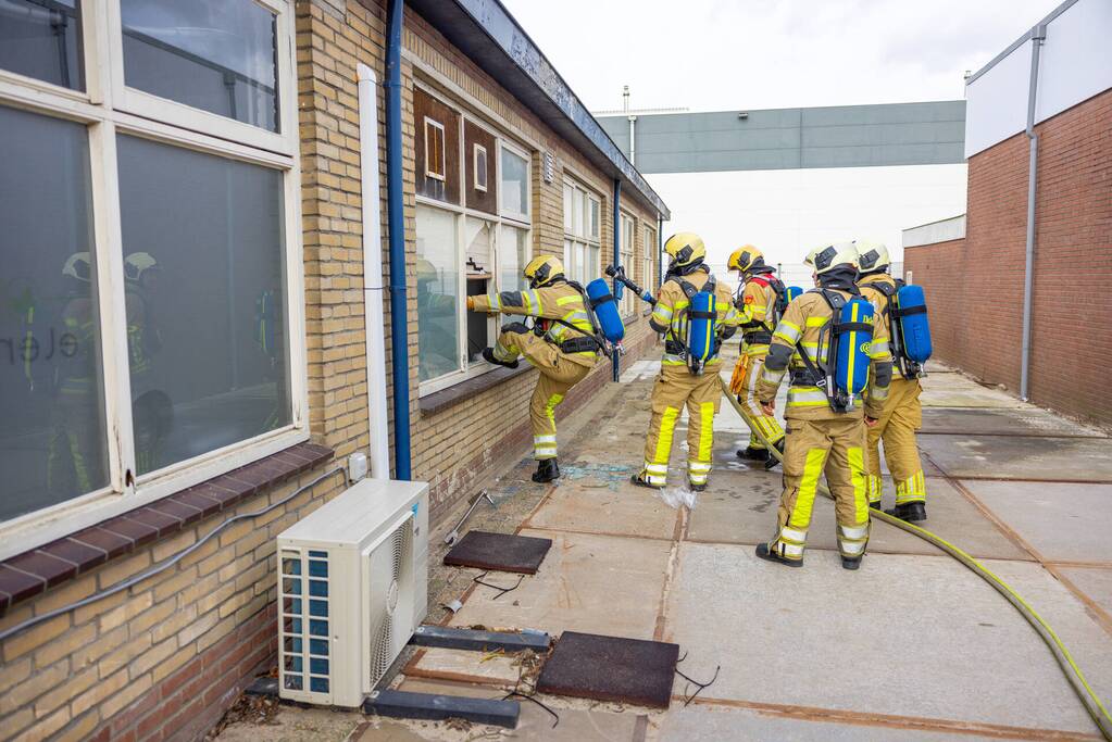 Kortsluiting veroorzaakt brand in garage