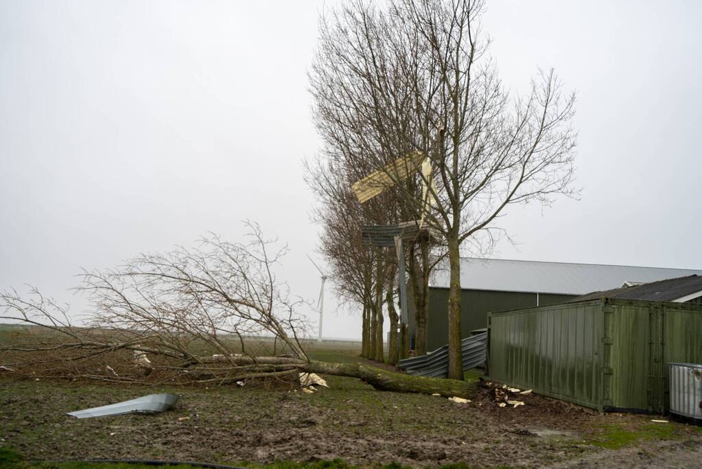 Windhoos storm Franklin zorgt voor enorme schade