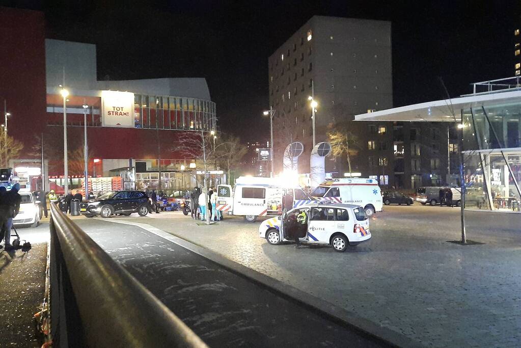 Erasmusbrug afgesloten voor filmopnames