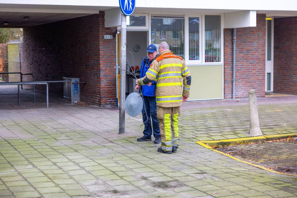 Bliksemafleider Undineflat Schuilenburg door brandweer verwijderd