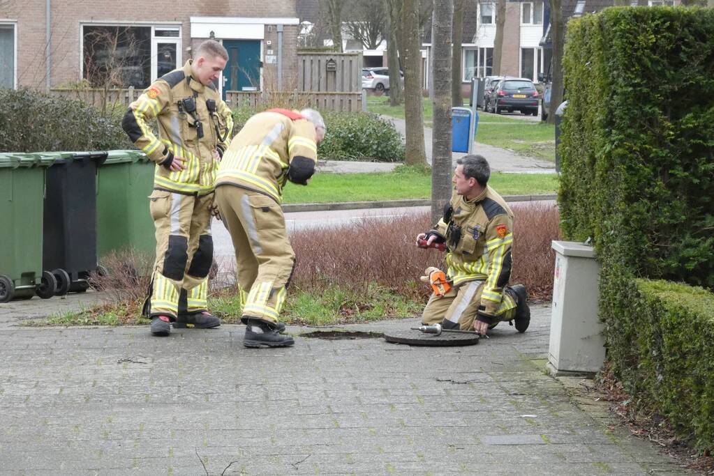 Onderzoek naar vreemde lucht in meerdere woningen