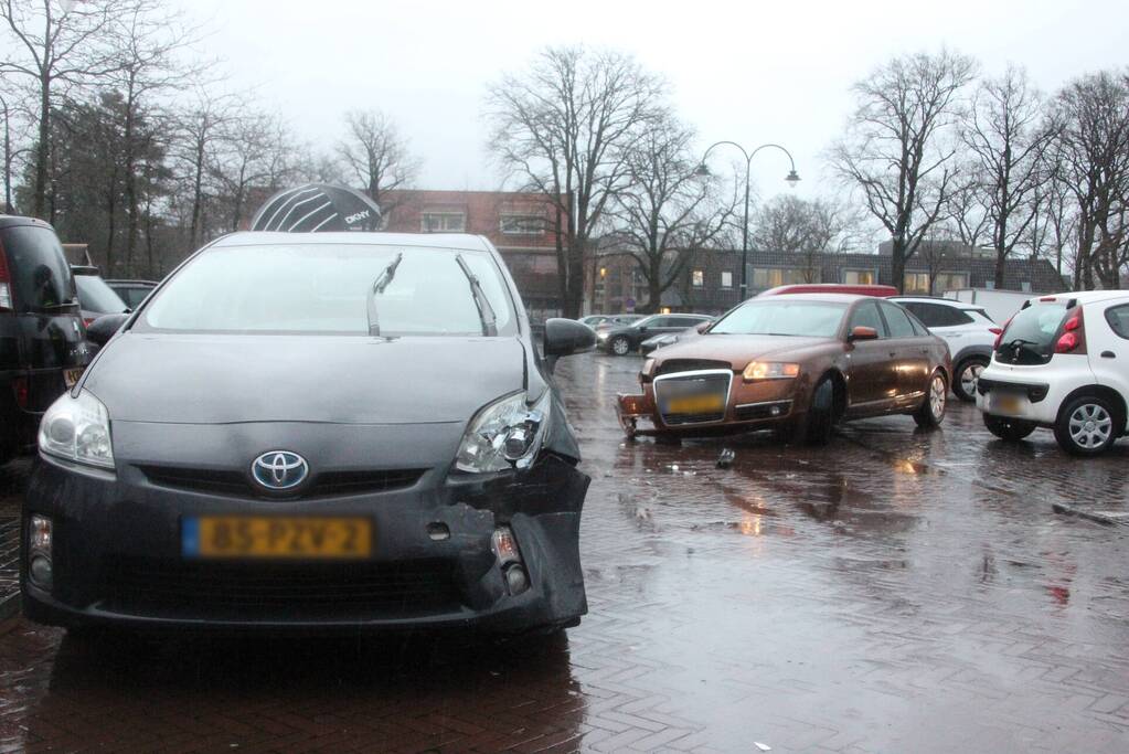 Schade bij ongeval op parkeerplaats