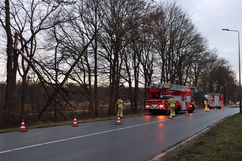 Ongeval bij stormschade melding