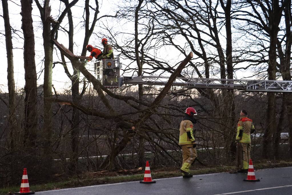 Ongeval bij stormschade melding