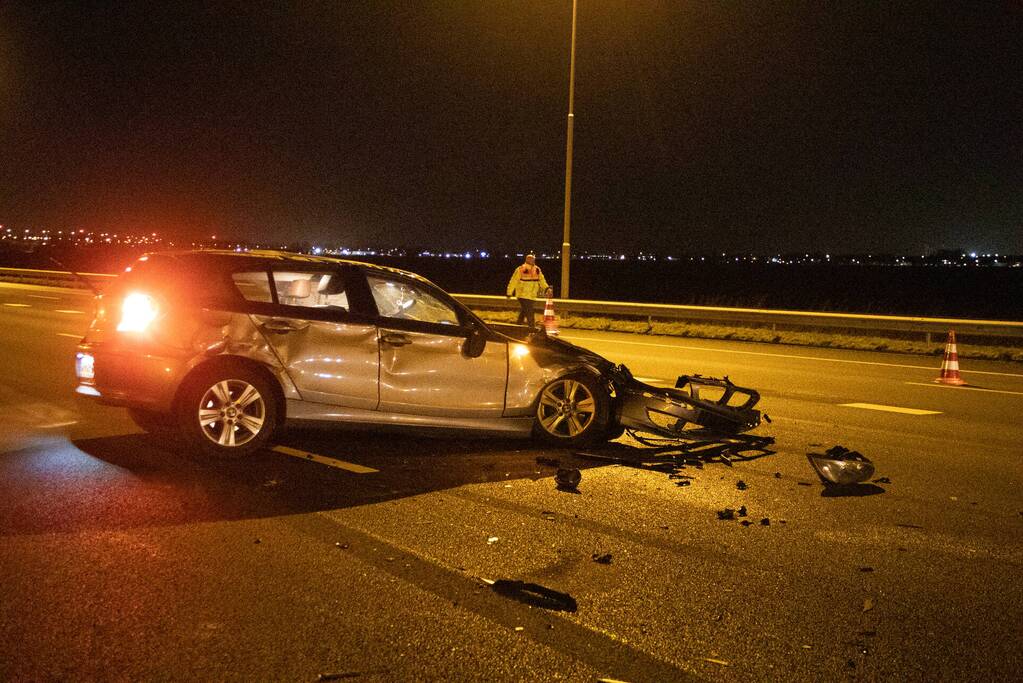 Auto flink in de kreukels