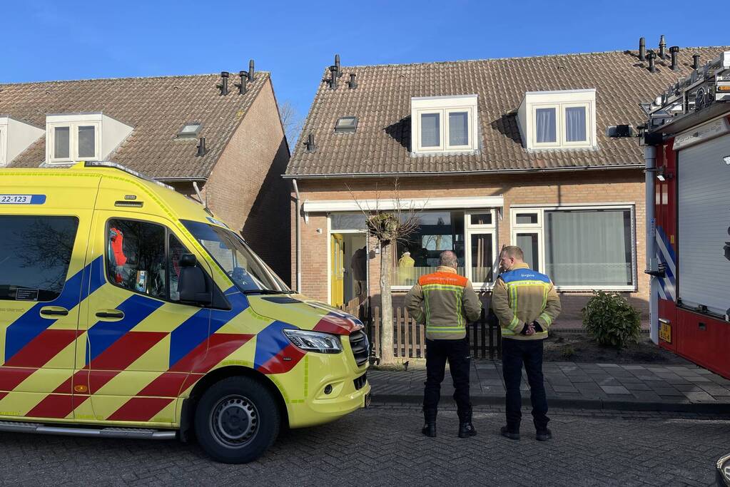 Kind bekneld met voet in traplift