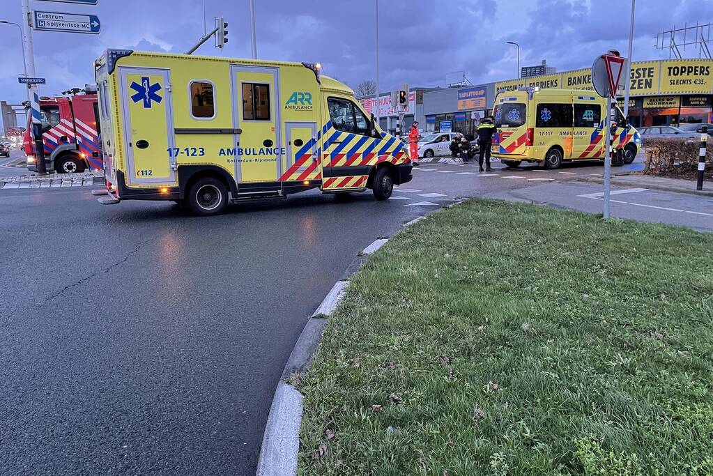 Traumahelikopter landt voor ongeval