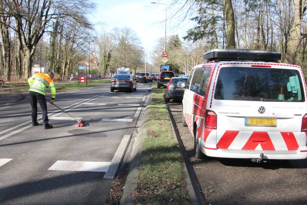 Auto's zwaarbeschadigd bij kop-staartbotsing