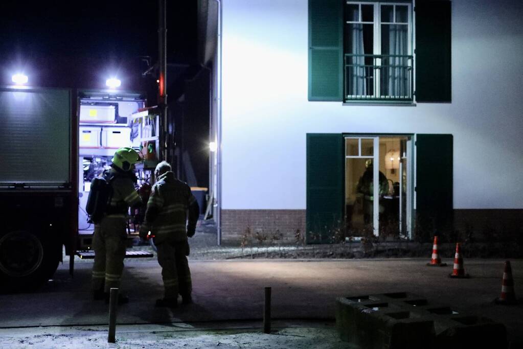 Pan op inductiekookplaat drooggekookt