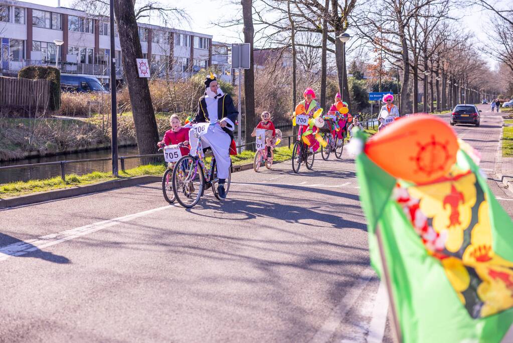 Carnaval: van kroeg naar kroeg op de fiets