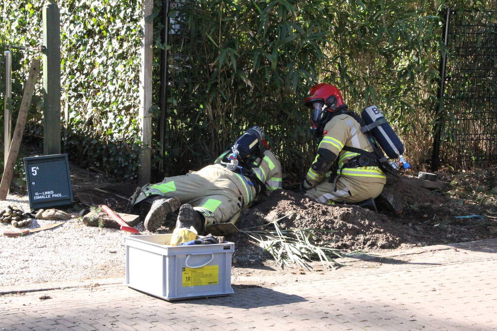 Gaslekkage geraakt bij slaan van paaltje