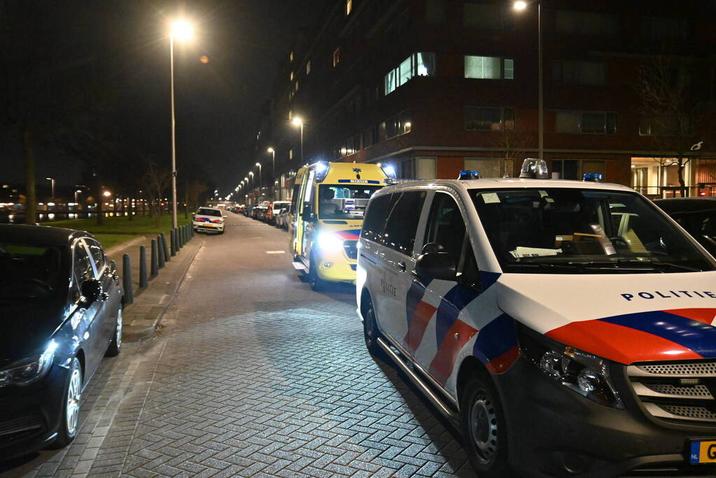Politie doet onderzoek naar steekpartij in woning
