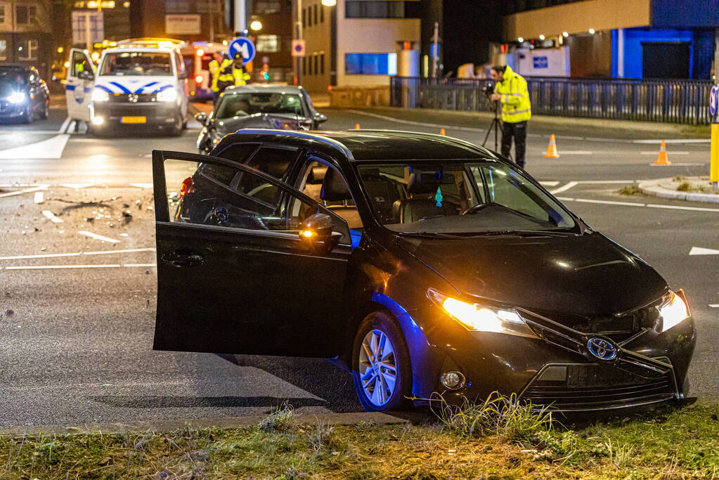 Veel schade bij ongeval op kruising