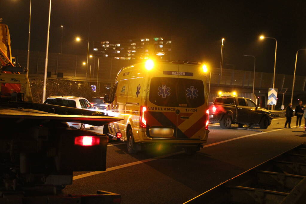 Drie voertuigen betrokken bij ongeval op snelweg