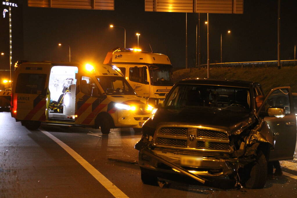 Drie voertuigen betrokken bij ongeval op snelweg